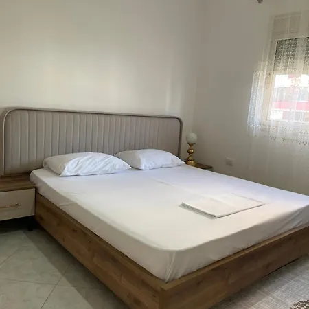 شقة Apartament فلورا